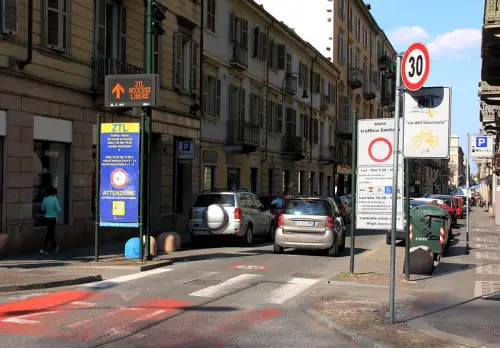 ZTL a pagamento, le imprese chiedono maggiori regole: “Serve un tetto alle tariffe”