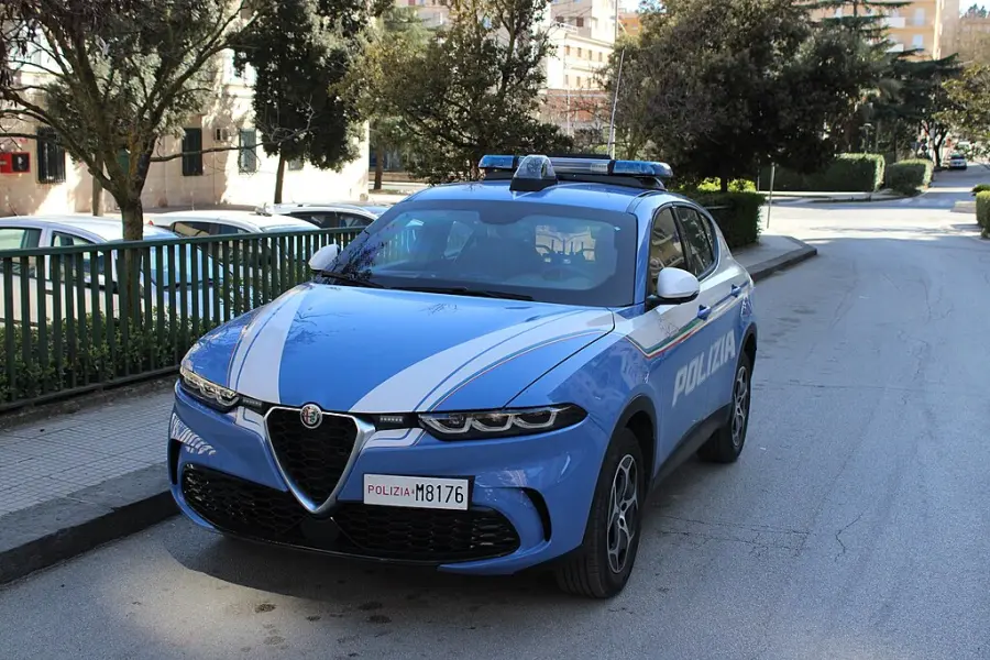 Torino, due perquisizioni della Polizia di Stato contro militanti antagonisti