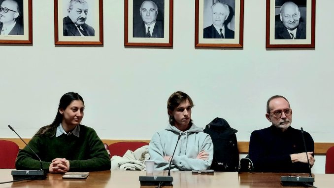 Poem, la “macchina del pensare” di Vacis tra teatro, consapevolezza e istituzioni