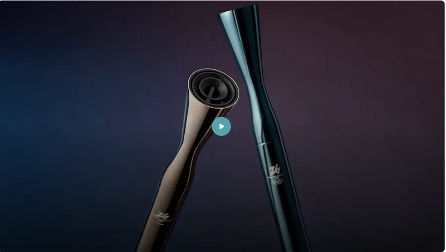 La Fiamma Paralimpica di Milano Cortina 2026 fa tappa a Torino: celebrazione in piazza Castello