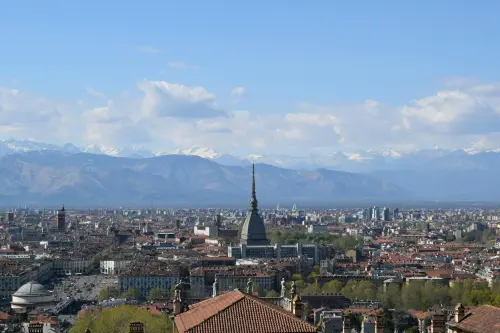 Torino celebra nuovi cittadini e Centro Interculturale