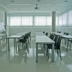 Torino, nuova aula polifunzionale all’Aldo Moro: studio e baby care