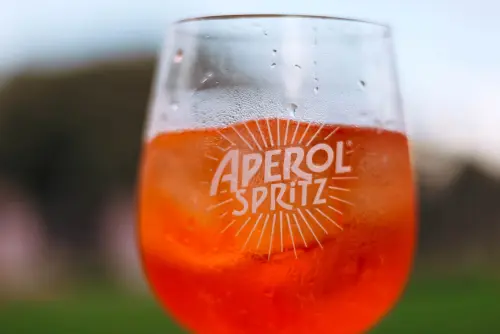 Spritz, lo studio: il cocktail spinge l’export di Prosecco