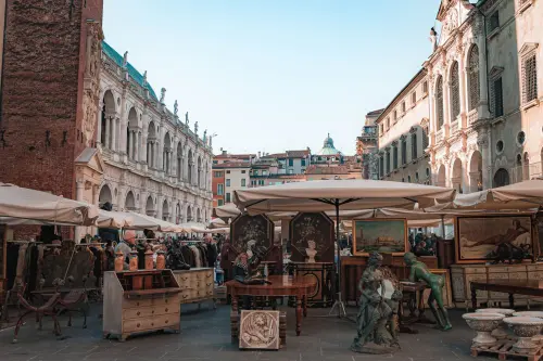 Torino, mercati rionali aperti al pomeriggio: si parte da Campanella